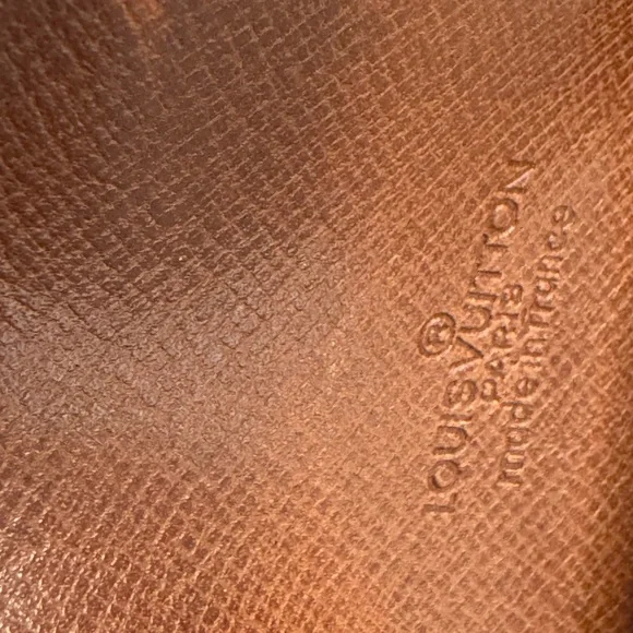 Authentic Louis Vuitton Brown Monogram Card Holder - Picture 10 of 11